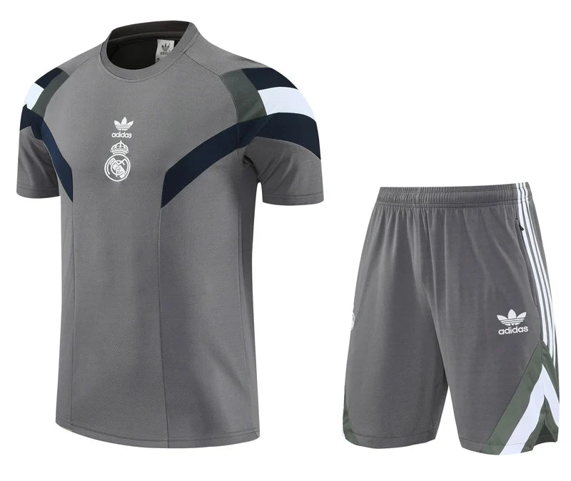 25/26 Real Madrid Training Kit – Shirt & Shorts