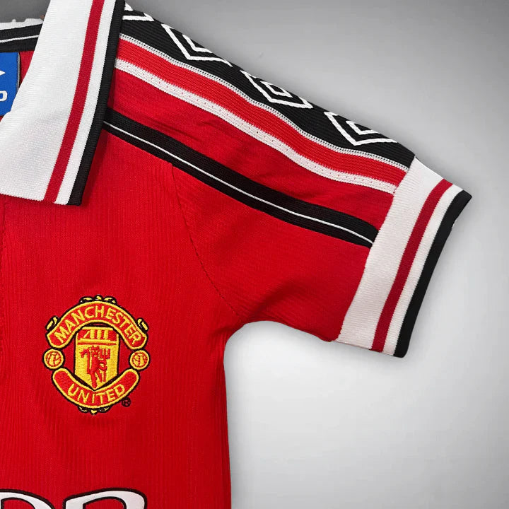 98/99 Manchester United Home Retro Kids Kit – Shirt & Shorts