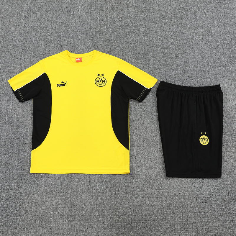 25/26 Borussia Dortmund Training Kit – Shirt & Shorts
