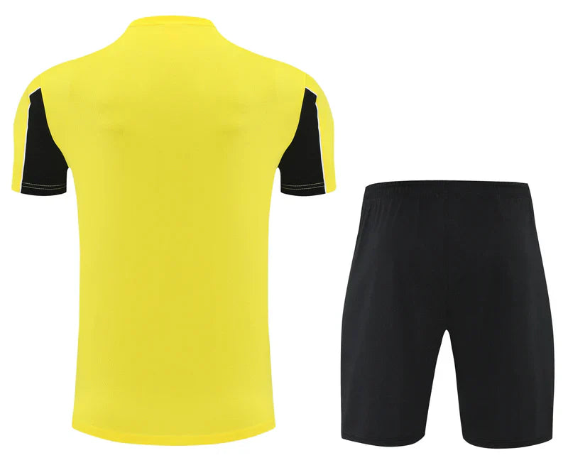 25/26 Borussia Dortmund Training Kit – Shirt & Shorts
