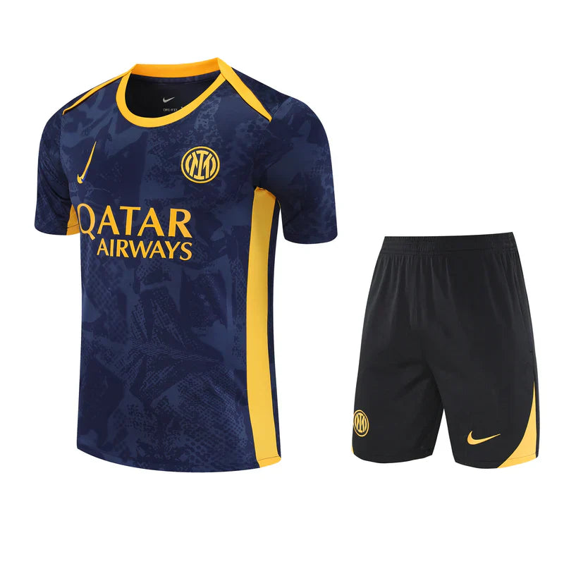 25/26 Inter Milan Training Kit – Shirt & Shorts