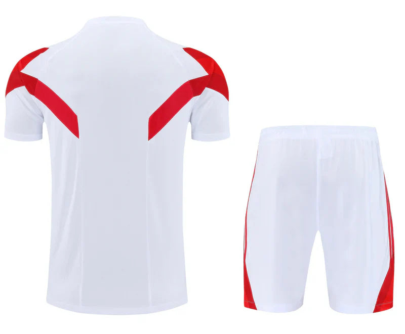 25/26 Bayern Munich Training Kit – Shirt & Shorts