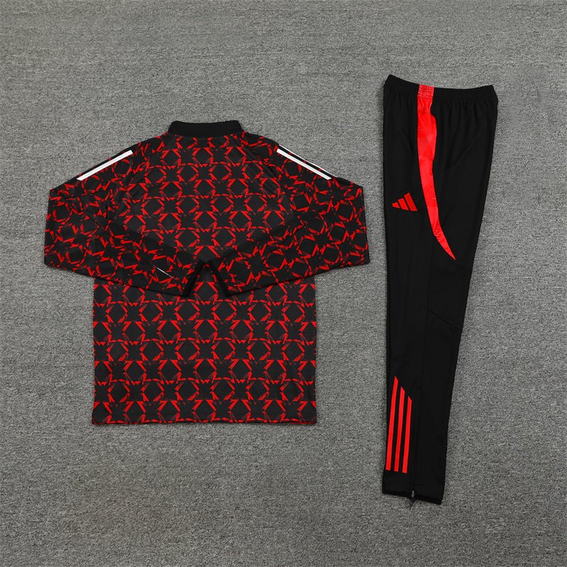 24/25 Manchester United Tracksuit