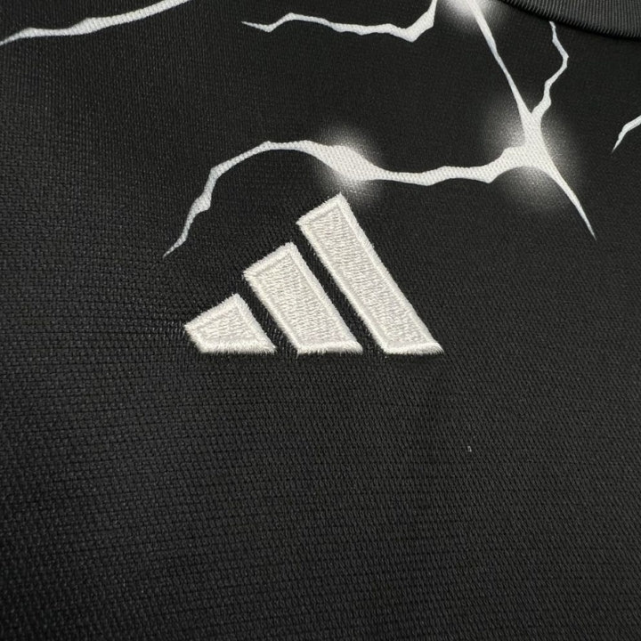 Real Madrid "Black Panther" Jersey – Special Edition