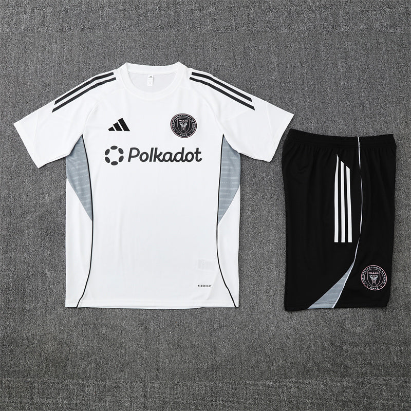 25/26 Inter Miami Training Kit  – Shirt & Shorts