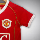 06/07 Manchester United Home Kids Kit