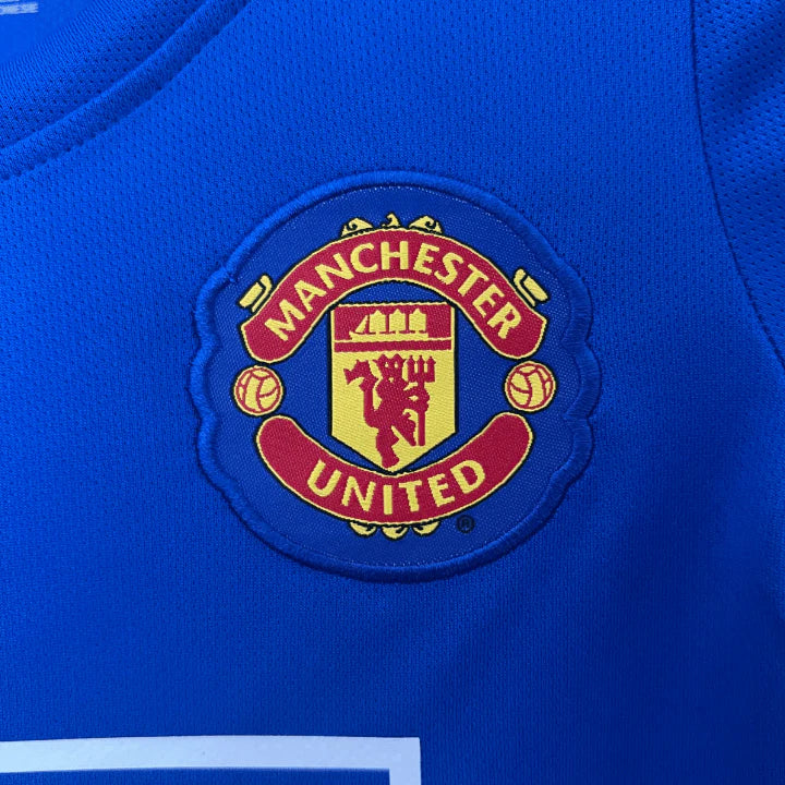 08/09 Manchester United Away Kids Kit – Shirt & Shorts