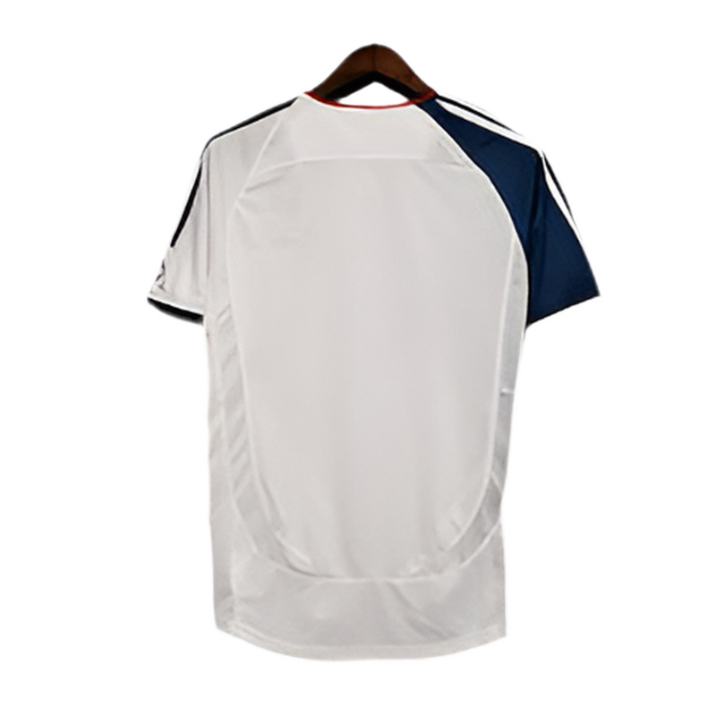 06/07 Liverpool Retro Jersey
