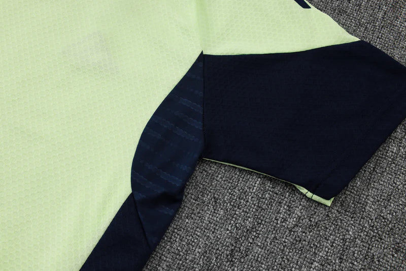25/26 Real Madrid Training Kit  – Shirt & Shorts