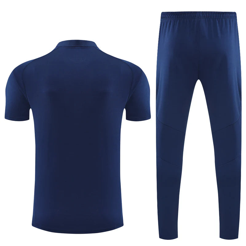 25/26 Manchester United Training Kit
