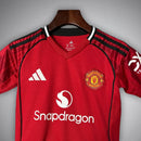 25/26 Manchester United Kids Home Kit – Shirt & Shorts