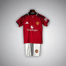 25/26 Manchester United Kids Home Kit – Shirt & Shorts