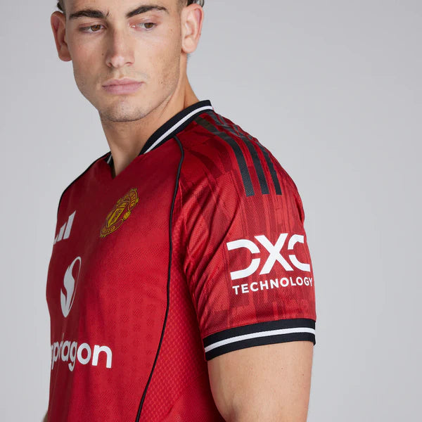 25/26 Manchester United Home Player Jersey