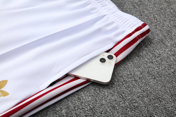 25/26 Bayern Munich Training Tracksuit