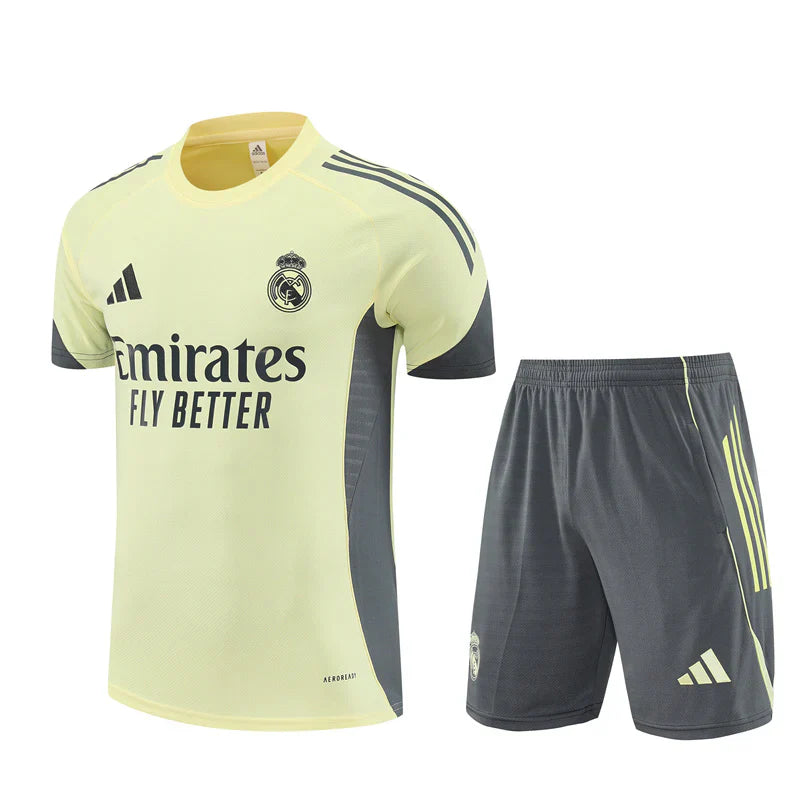 25/26 Real Madrid Training Kit  – Shirt & Shorts
