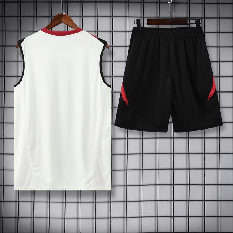 25/26 Manchester United Training Kit  – Shirt & Shorts