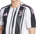 25/26 Juventus Home Player Jersey