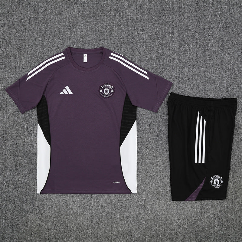 25/26 Manchester United Kids Training Kit – Shirt & Shorts