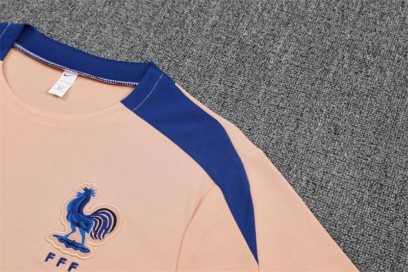 25/26 France Kids Training Kit