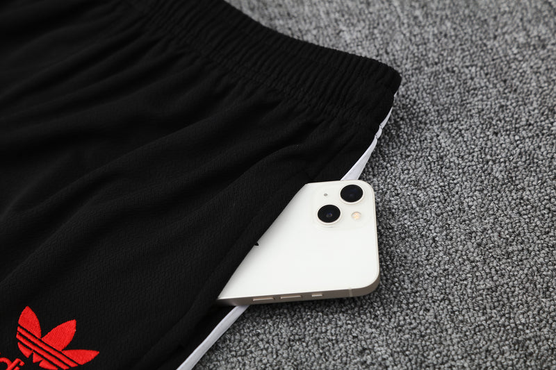 25/26 Manchester United Training Kit  – Shirt & Shorts