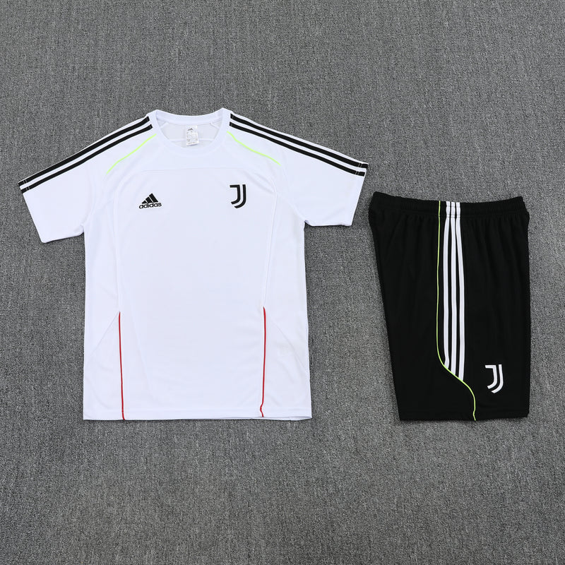25/26 Juventus Training Kit  – Shirt & Shorts