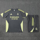 25/26 Real Madrid Training Kit  – Shirt & Shorts