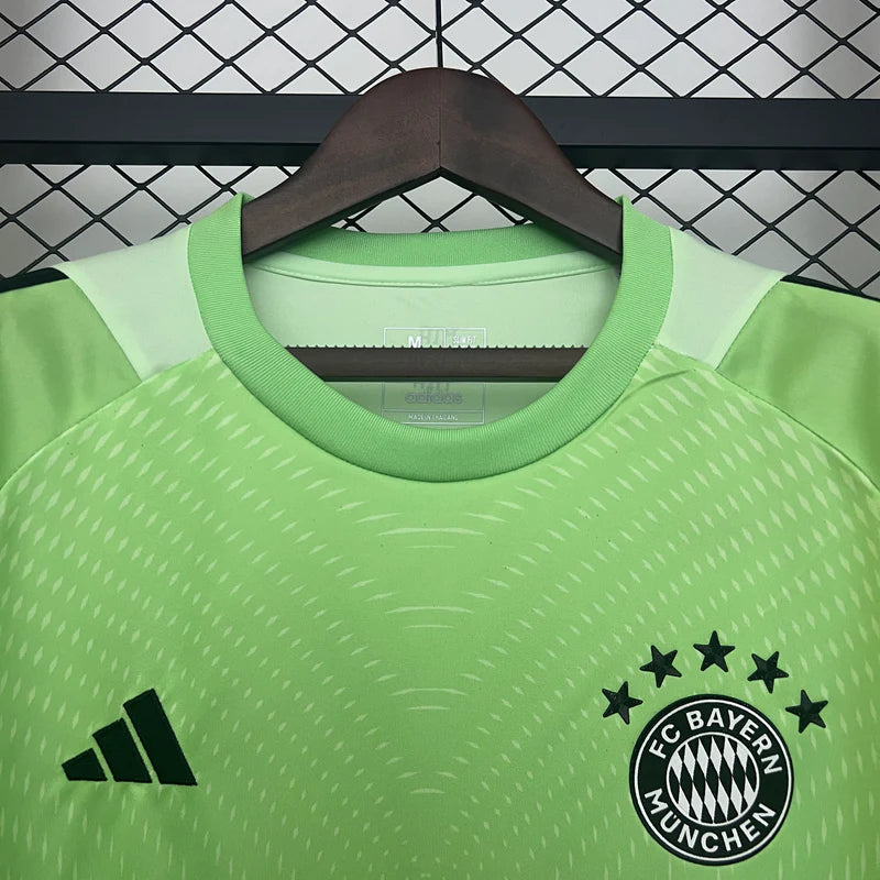 25/26 Bayern Munich Goalkeeper Jersey